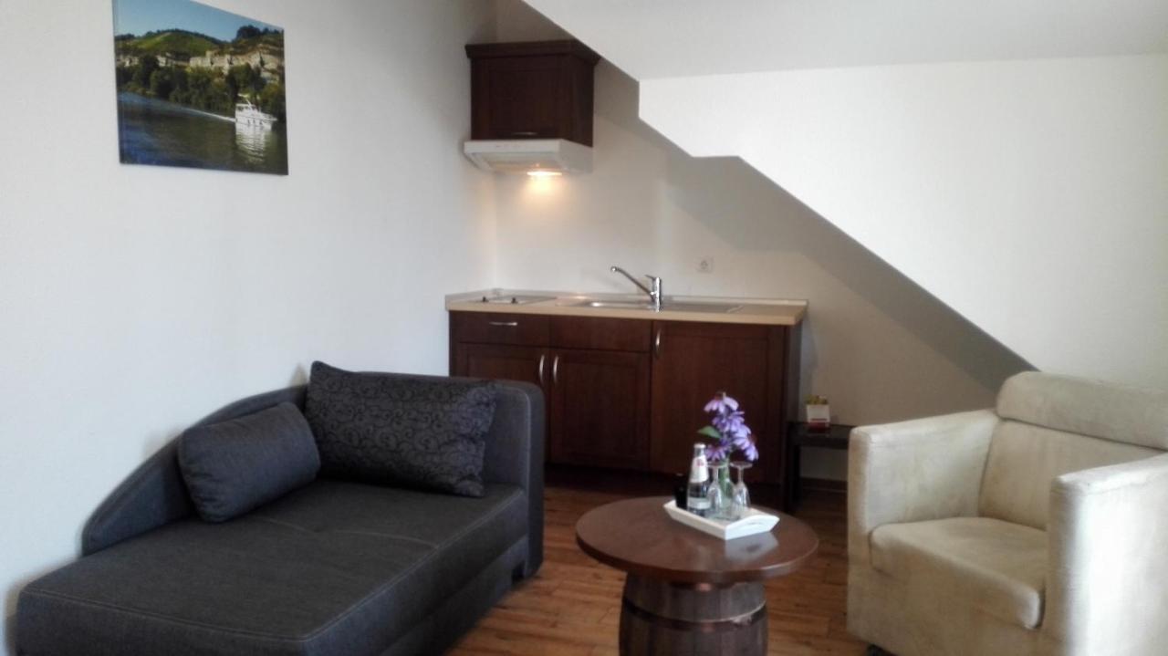 Wein-Traeume Hotel Thüngersheim Екстериор снимка